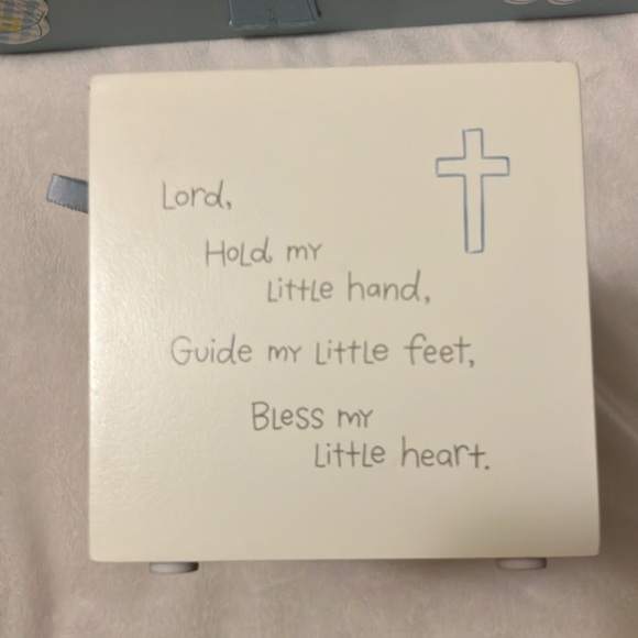 Boy Baptism cross and piggy bank Bundle in a blue tray - Picture 5 of 9